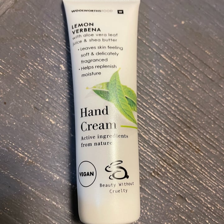 photo of Woolworths Hand cream - Lemon verbena shared by @zannecreativechicks on  16 May 2022 - review