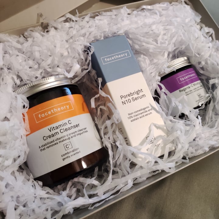 photo of Facetheory Vitamin Superhero Skincare Gift Set shared by @amaliacicala on  13 Apr 2022 - review