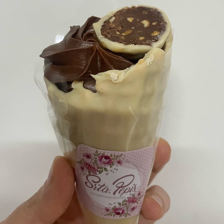 review photo of Senhorita Pepis Cone de Ouro Branco shared by @giovana24 on 23 Sep 2022 - review