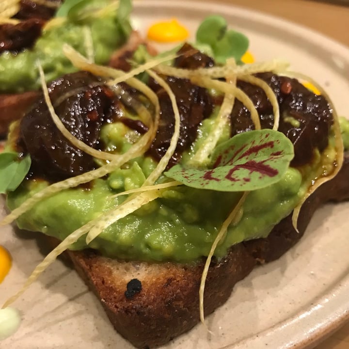photo of Let it V - Vegan Sushi Focaccia avo-toast shared by @sechague on  21 Mar 2021 - review