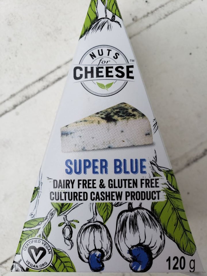 review photo of Nuts For Cheese Super Blue shared by @ikacso on 18 Aug 2019 - review