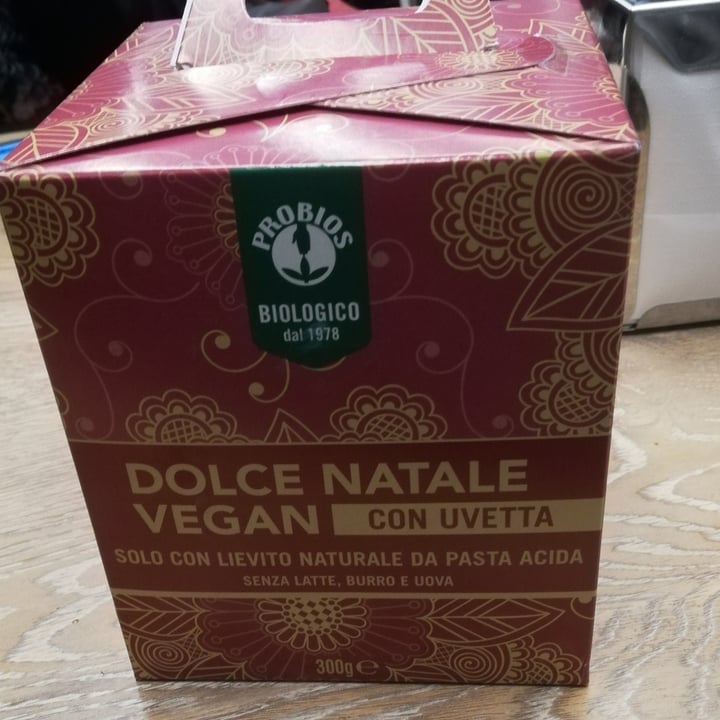 photo of La Via Del Grano  Dolce natale vegan con uvetta shared by @iryuem on  12 Dec 2021 - review