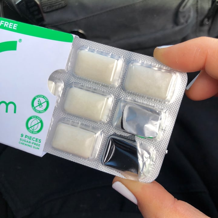 photo of PÜR Gum Chewing gum shared by @callyjoart on  02 Aug 2020 - review