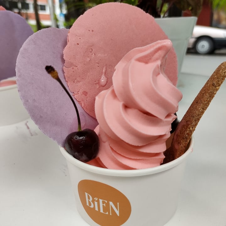 photo of BIEN mercado vegano Helado de cereza shared by @nelly19 on  07 Aug 2021 - review