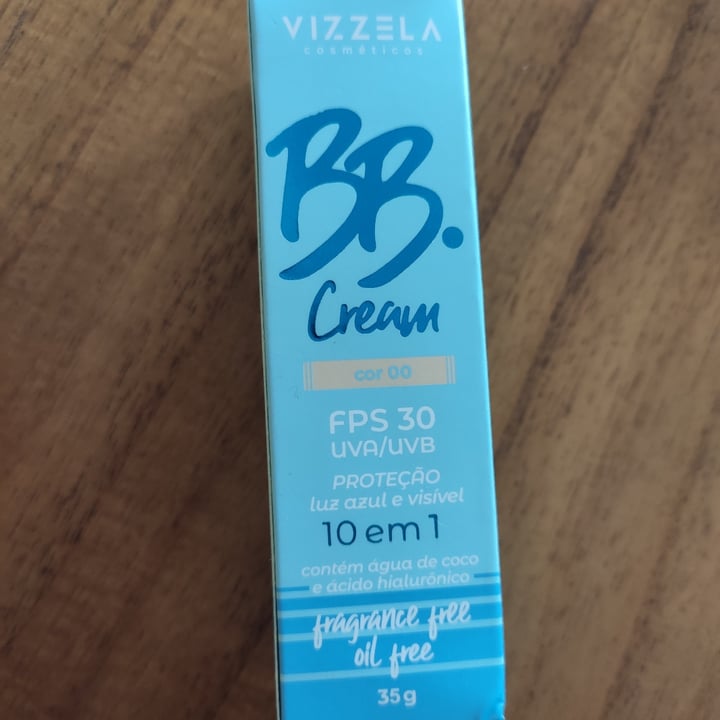 photo of Vizzela Cosméticos BB Cream Vizella shared by @ysanuit on  02 Dec 2022 - review