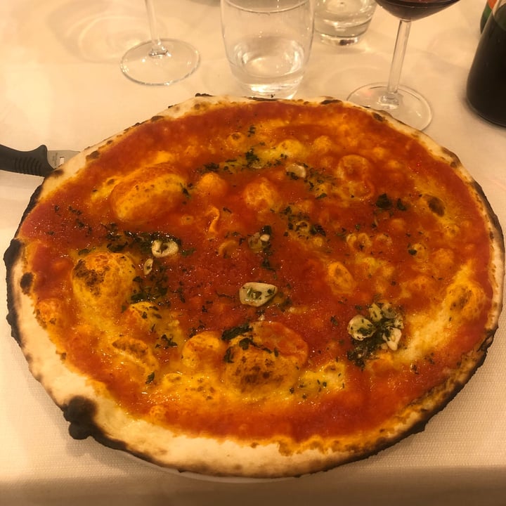 review photo of Ristorante Pizzeria da Remo Pizza Marinara shared by @nocemoscata on 18 Nov 2022 - review