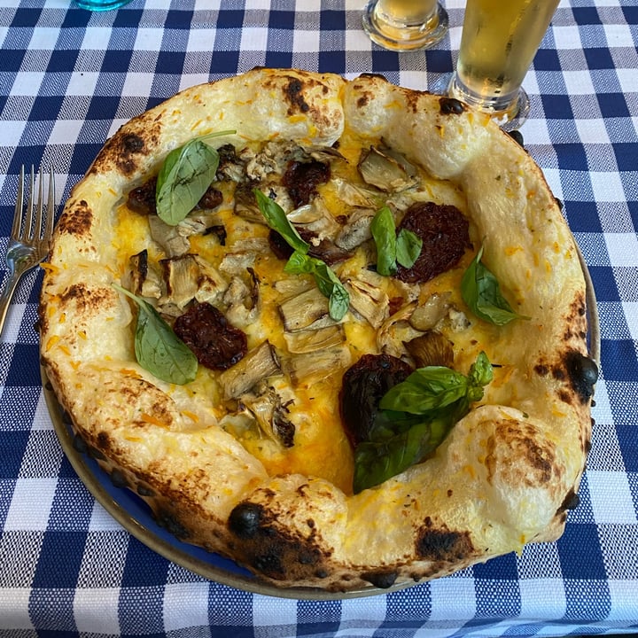 photo of Pizzeria Made In Sud Pizza shared by @giuliasala on  17 Dec 2021 - review