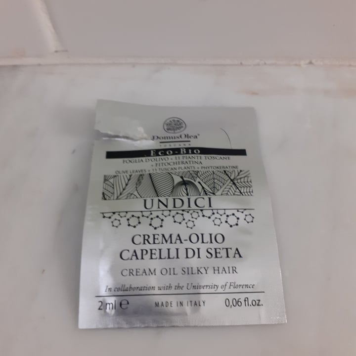 photo of Domus Olea Crema Olio Capelli Di Seta shared by @giuliamau on  13 Apr 2022 - review