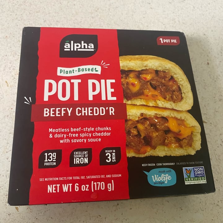 photo of Alpha Foods Beefy Chedd'r Pot Pie shared by @isogrrrl on  30 May 2022 - review