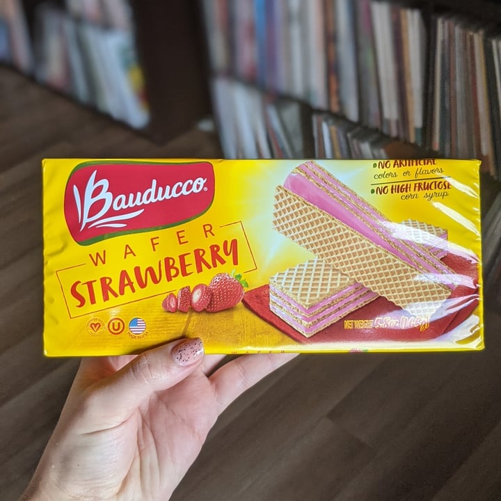 photo of Bauducco Strawberry Wafers shared by @iszy on  04 Oct 2021 - review