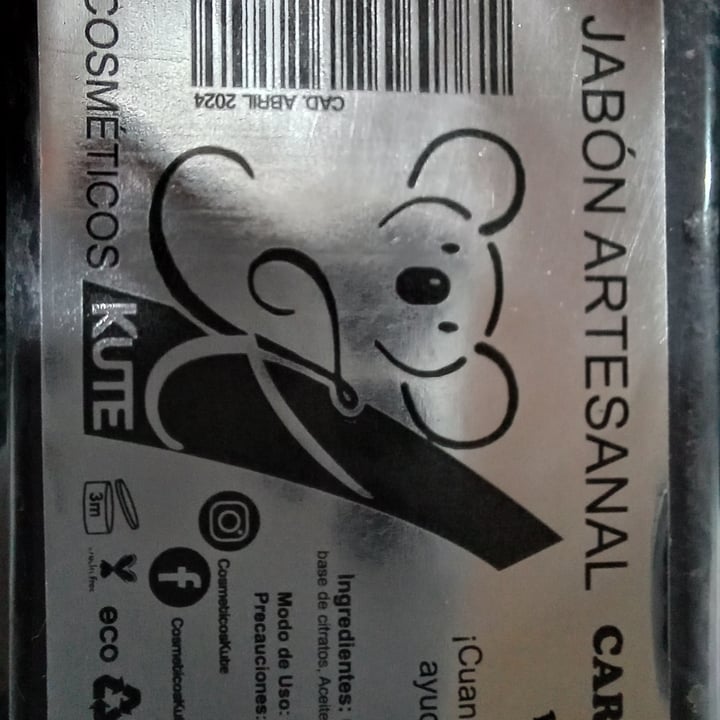 photo of Cosmeticos Cute Jabon Artesanal Carbon Activado shared by @angiemauries on  03 Aug 2021 - review