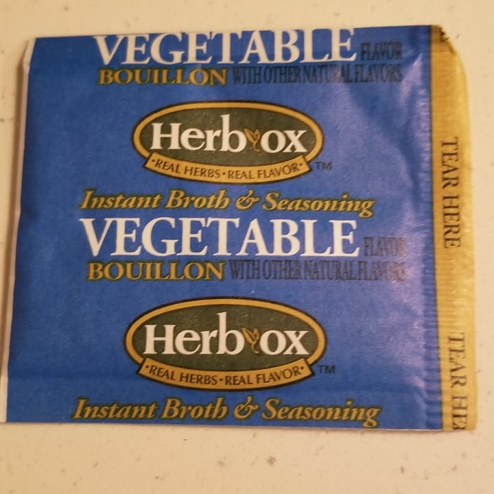 review photo of Herb Ox Vegetable Broth shared by @nicoleturchin on 02 Feb 2022 - review