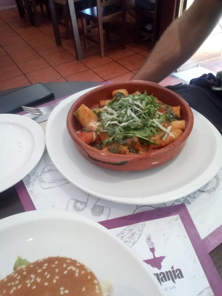 review photo of Vegania Veggie Bar Carabanchel Pasta shared by @liss on 10 Oct 2019 - review