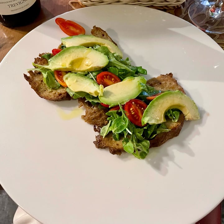 photo of The Margutta veggy food & art Paillard Di Seitan con Avocado E Asparagi shared by @appleappleamanda on  01 Oct 2022 - review