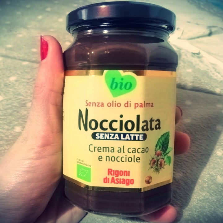 photo of Rigoni di Asiago Nocciolata Dairy Free Hazelnut Spread with Cocoa shared by @sophiezoni on  17 Dec 2021 - review