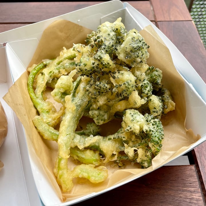 photo of Love Handle  Tempura Broccolini shared by @paloma on  03 May 2021 - review