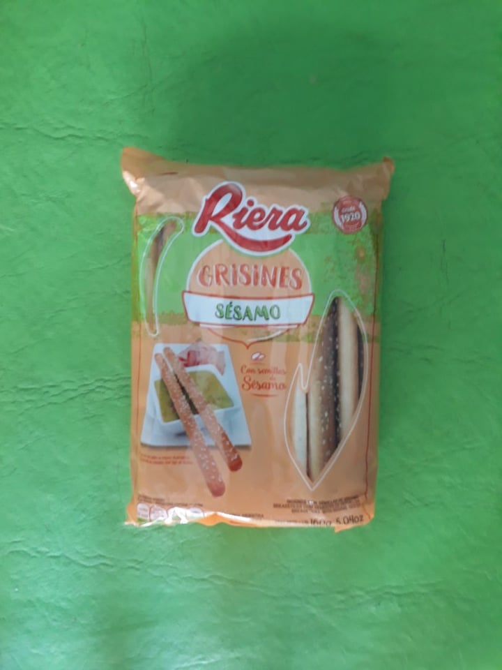 photo of Riera Grisines con semillas de sésamo shared by @ramiro090 on  09 Jan 2020 - review