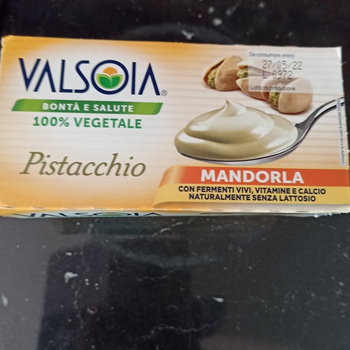 review photo of Valsoia Pistacchio Mandorla shared by @ranran on 09 May 2022 - review