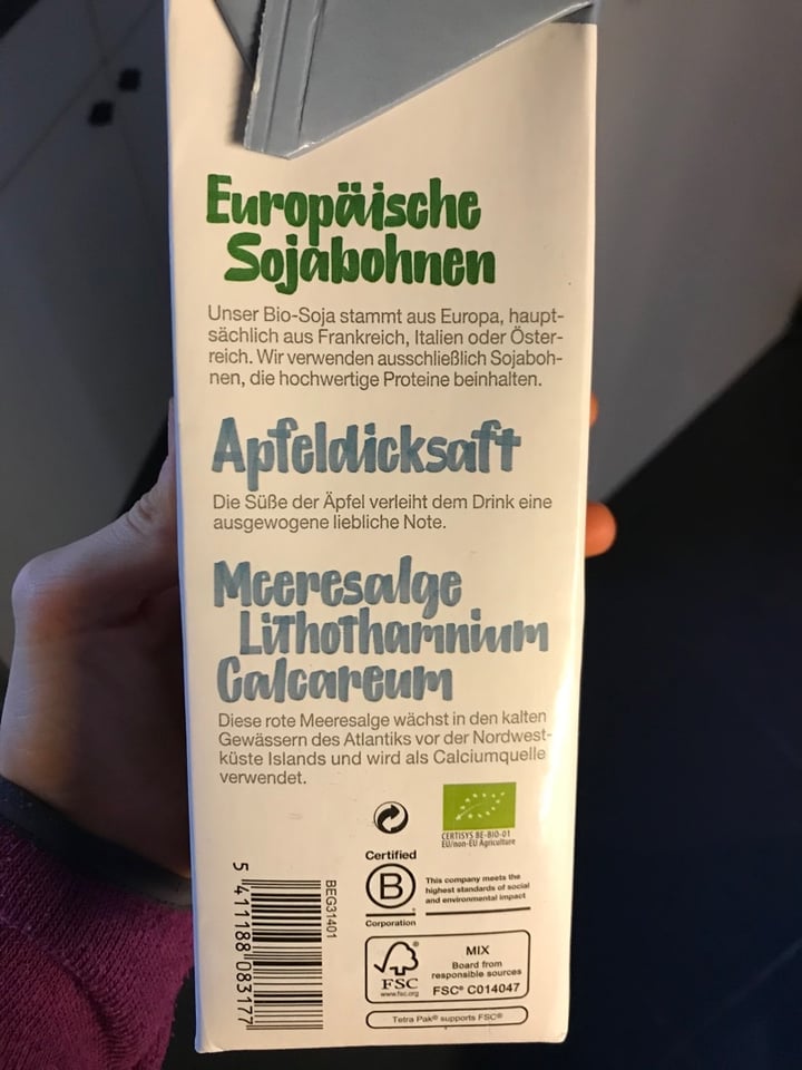 review photo of Provamel Soya calcium shared by @hannaah on 03 Jan 2020 - review