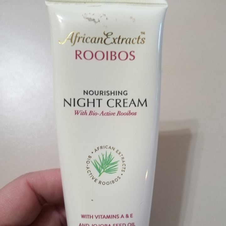 photo of African Extracts Rooibos Nourishing Night Cream shared by @nicoledupreez on  28 Sep 2021 - review