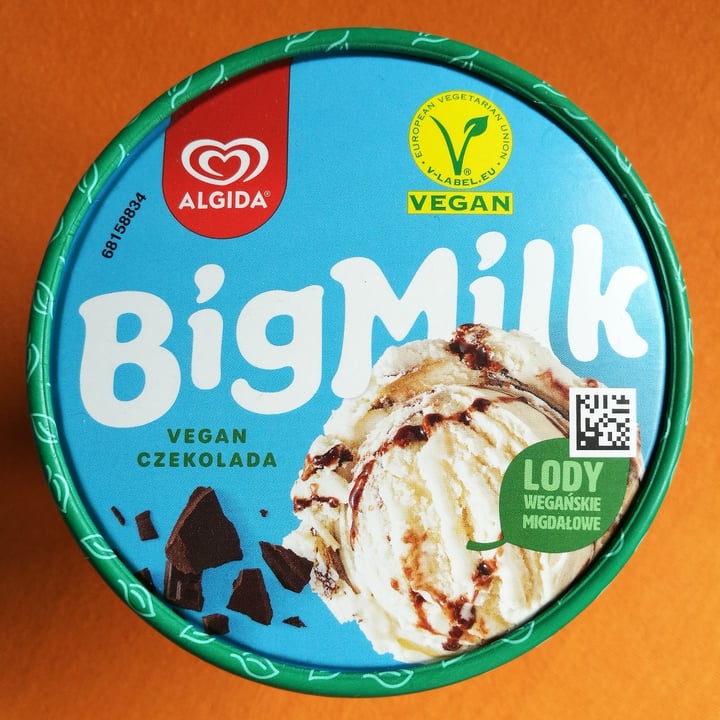 photo of Algida Big Milk - Vegan (vanilla & chocolate swirl) shared by @vedrana on  02 Apr 2022 - review