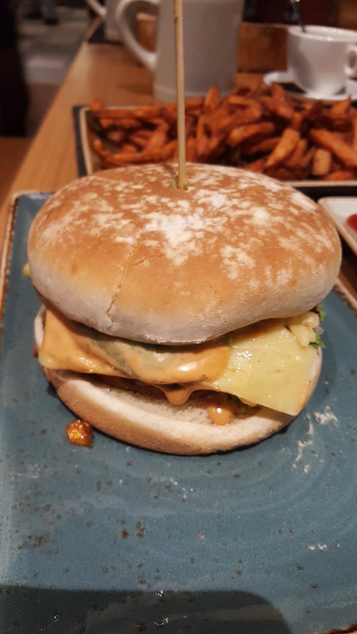 photo of Hans Im Glück German Burgergrill WOLPERTINGER shared by @yeojiayi on  22 Jan 2018 - review