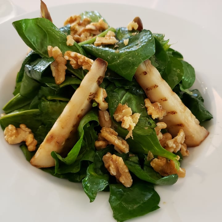 review photo of El Central - Bistro de campo Ensalada de espinaca, pera y nuez shared by @danielacianfrini on 04 Oct 2022 - review