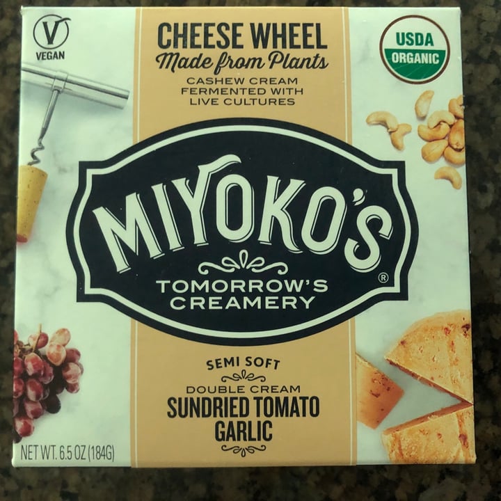 photo of Miyoko's Creamery Double Cream Sundried Tomato Garlic Cashew Milk Cheese shared by @karenasp on  09 Jun 2020 - review