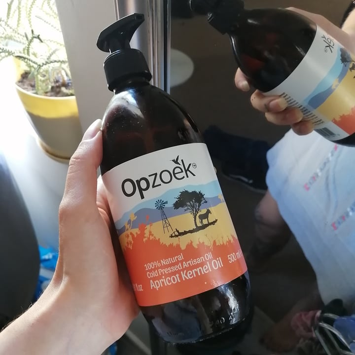 photo of Opzoek Apricot Kernel Oil shared by @janawinters on  16 Dec 2020 - review