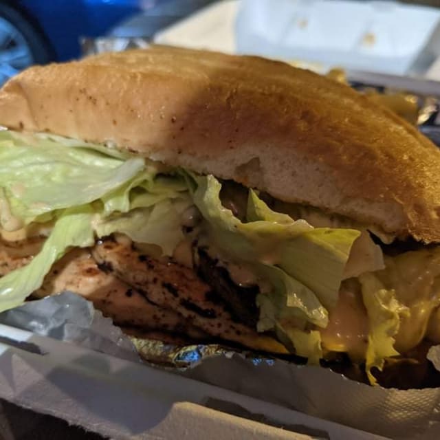 Photo of the dish “Jerk Chicken Sandwich”
