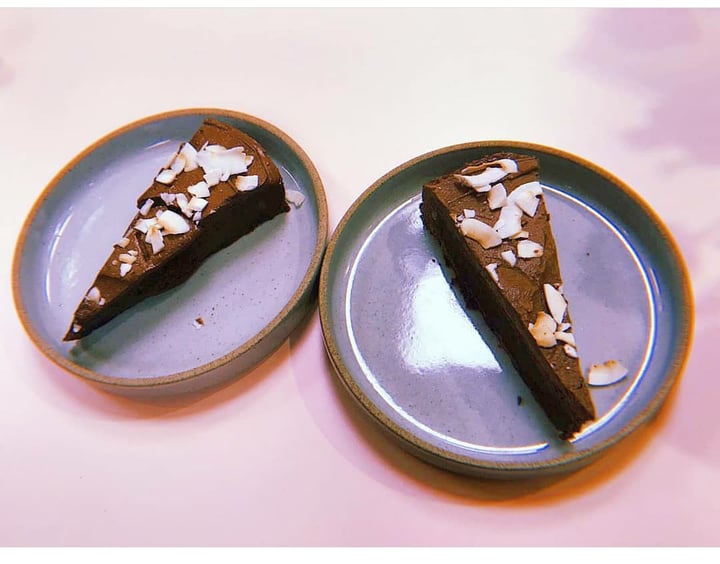 photo of It’s pleat Vegan Chocolate Cake shared by @taran on  06 Aug 2019 - review