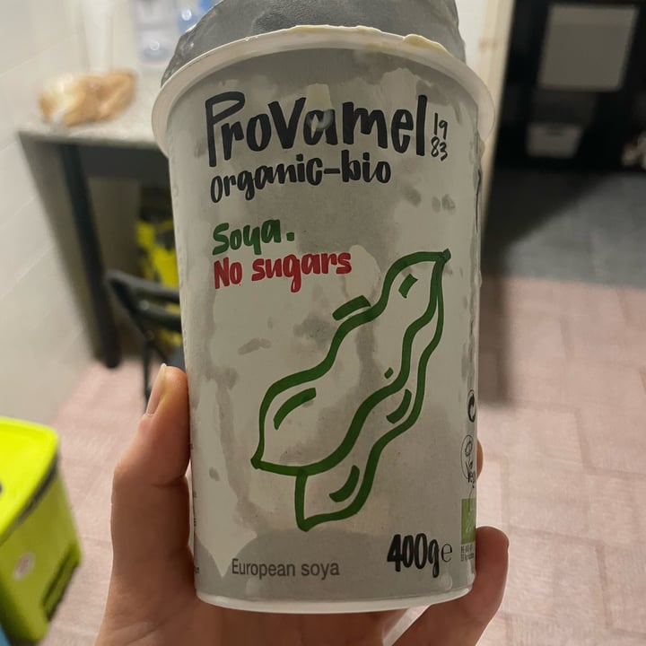 review photo of Provamel Yogurt soia shared by @lindads on 25 Mar 2022 - review