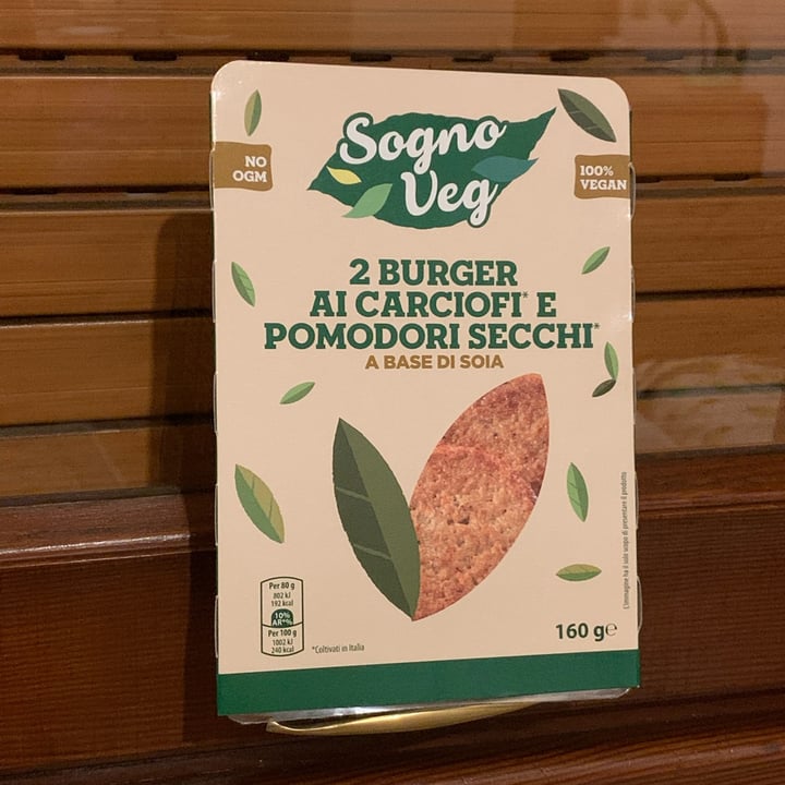 photo of Sogno veg Burger Carciofi E Pomodori Secchi A Base Di Soia shared by @unejanie on  15 Dec 2021 - review