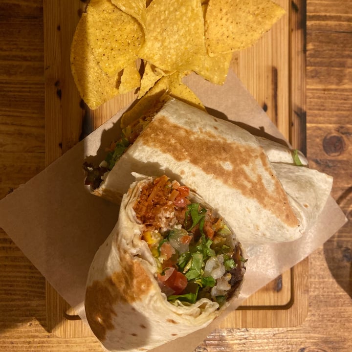 photo of Gallo Santo Burritos shared by @isabelaferreiro on  18 Mar 2021 - review