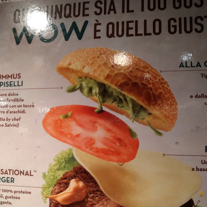 photo of Autogrill WOW burger shared by @walkabout-veg on  10 Oct 2021 - review