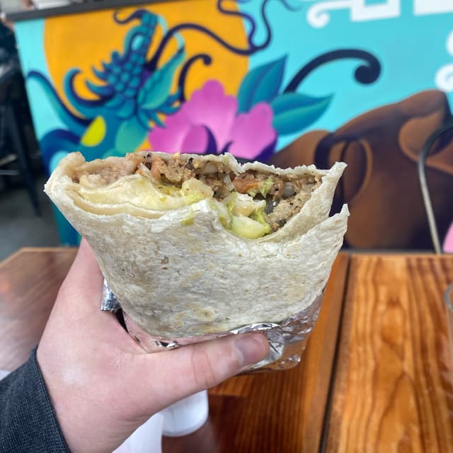 菜肴“Cali Burrito”的照片