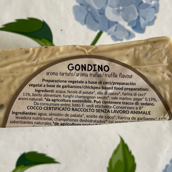 photo of Pangea Foods Gondino al tartufo shared by @akob98 on  01 Nov 2022 - review