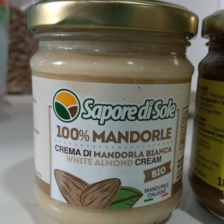 photo of Sapore di Sole crema di Mandorle shared by @micaela88 on  06 Dec 2021 - review