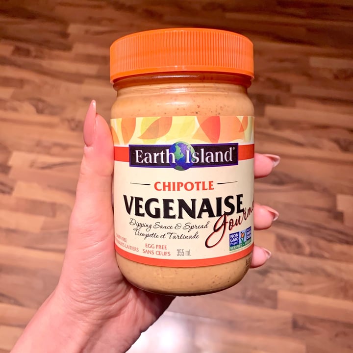 photo of Earth Island Chipotle Vegenaise shared by @thealexrae on  23 Oct 2020 - review