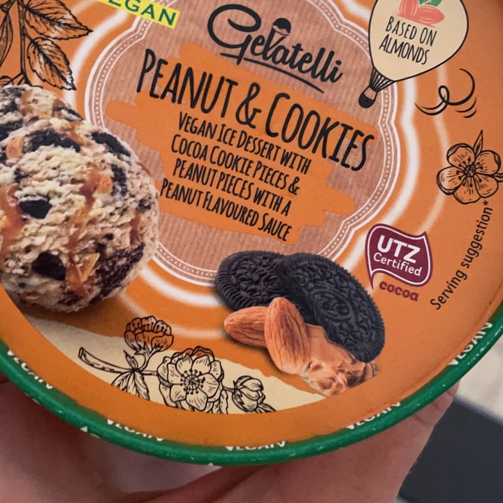 photo of Gelatelli Peanut & Cookies shared by @ipippienaomi on  30 Mar 2022 - review