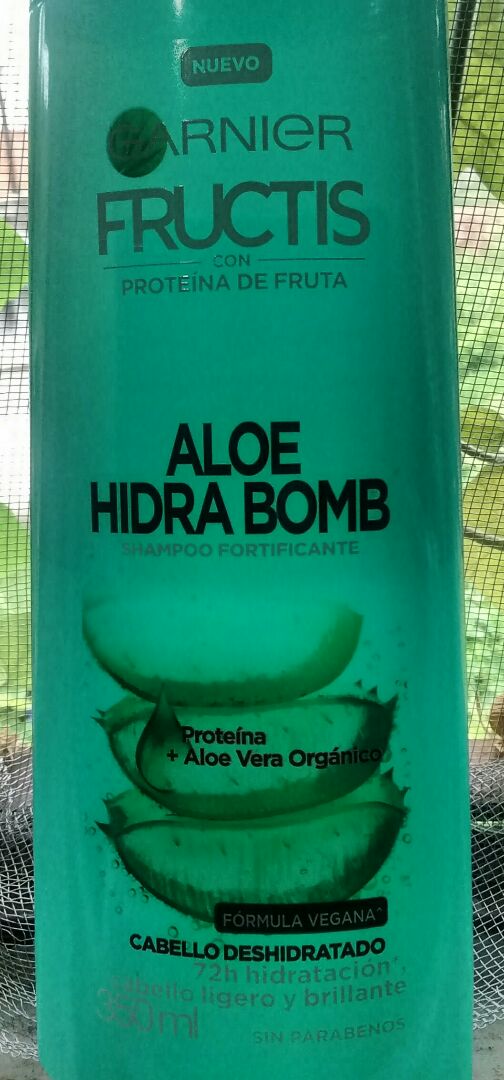 photo of Garnier Aloe Hidra Bomb Shampoo Fortificante shared by @yanifrida on  06 Dec 2019 - review