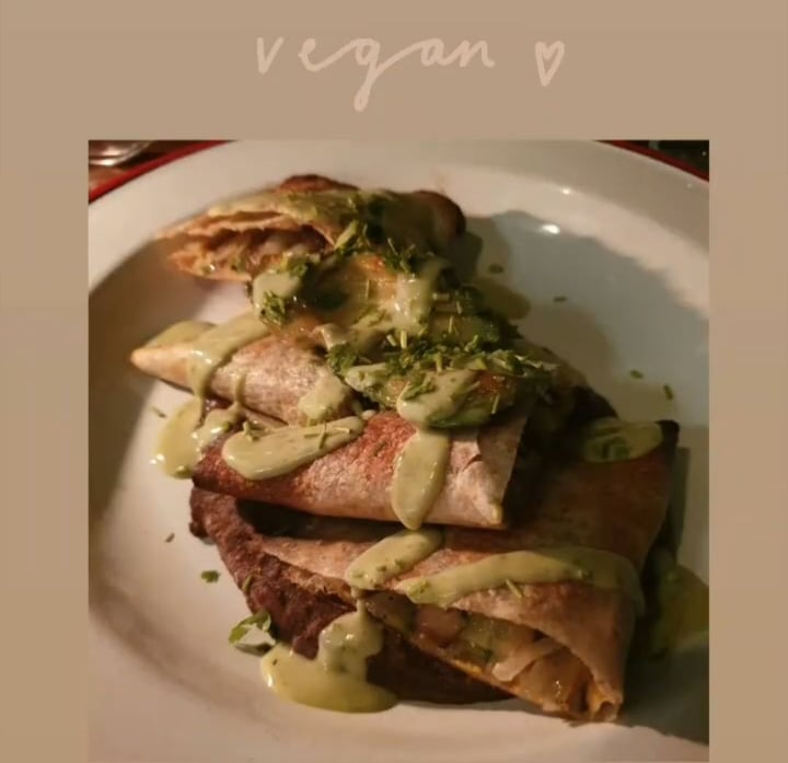 review photo of Hierbabuena Quesadillas de Tofu y vegetales shared by @shoi on 22 Jan 2020 - review