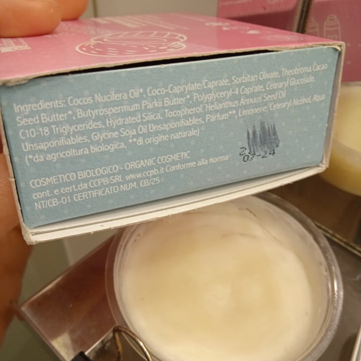 photo of La Saponaria Hip Hip Burro! - burro struccante concentrato shared by @betulla on  09 Apr 2022 - review