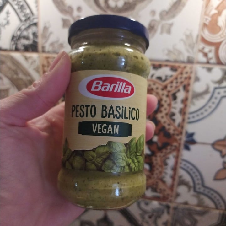 review photo of Barilla Pesto Basilico Vegan shared by @kapadeltani on 18 Jan 2022 - review