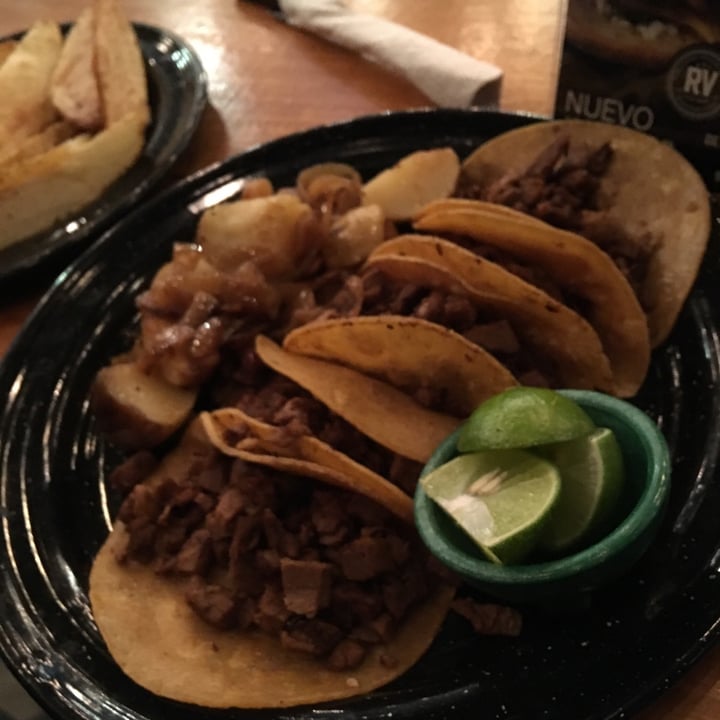 photo of Revolucion Verde Tacos de bistec shared by @aarongardle on  09 Dec 2020 - review