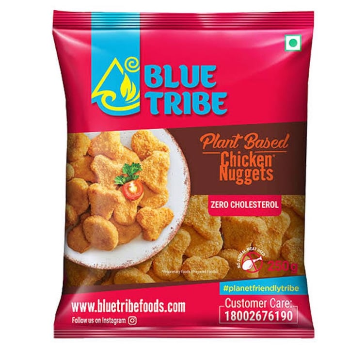 review photo of Blue tribe Plant based chicken nuggets shared by @vegankaran on 20 Jan 2022 - review