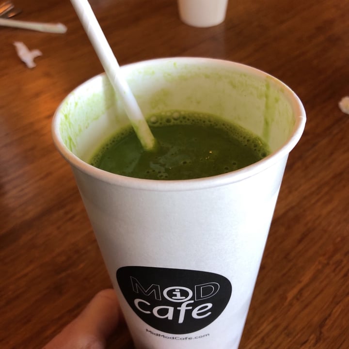 photo of Palm Greens Cafe Mucho matcha smoothie shared by @springfarmsanctuary on  27 Dec 2019 - review