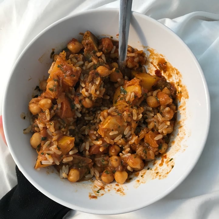 review photo of We are Food Chickpea And roasted veg Korma shared by @bibislippers on 26 May 2020 - review