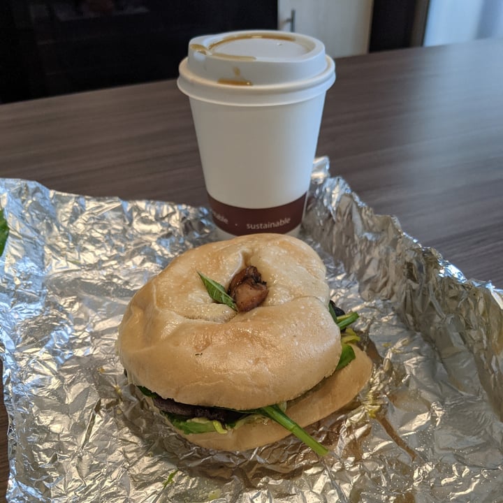 photo of Interzone The Vegan Bagel shared by @theresamaria on  27 Oct 2021 - review