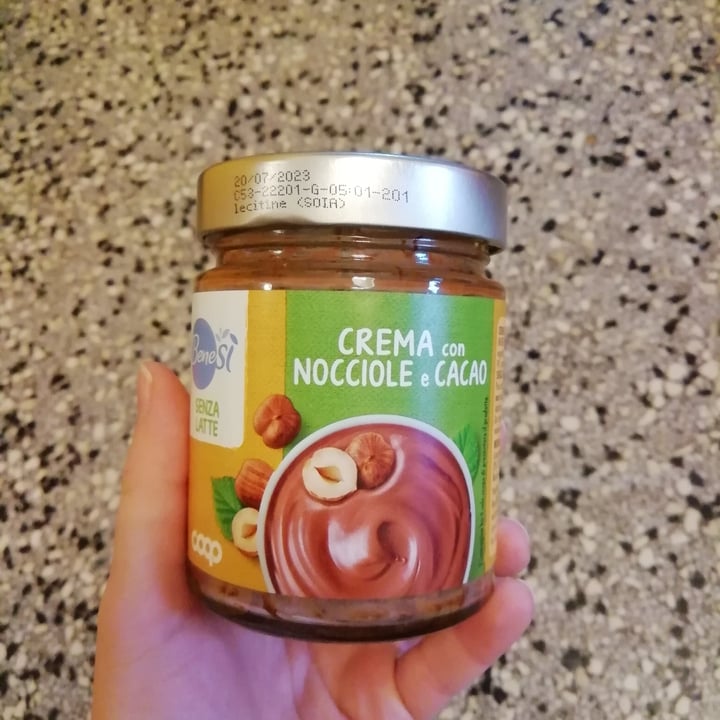 photo of Bene.Si coop Crema con nocciole e cacao shared by @coce on  16 Oct 2022 - review